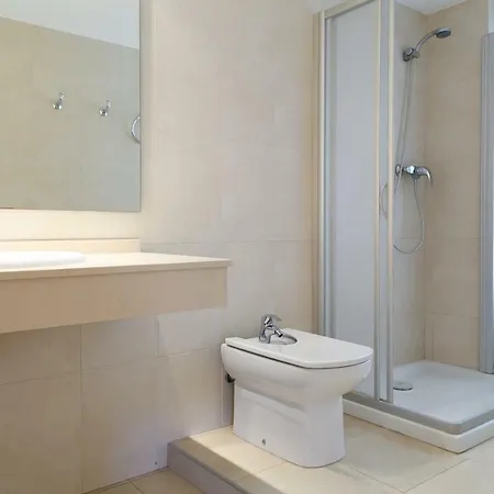 Apartment Uhc Rodas *